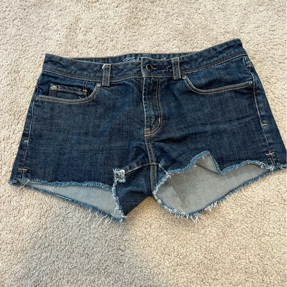 Martin + OSA women’s denim shorts‎ size 28